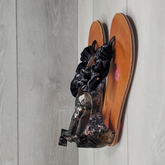 Anthropologie Poetric Licence Womens Comfort Y2K Bow Thong Sandals shoes sz 9.5 - Picture 2 of 12